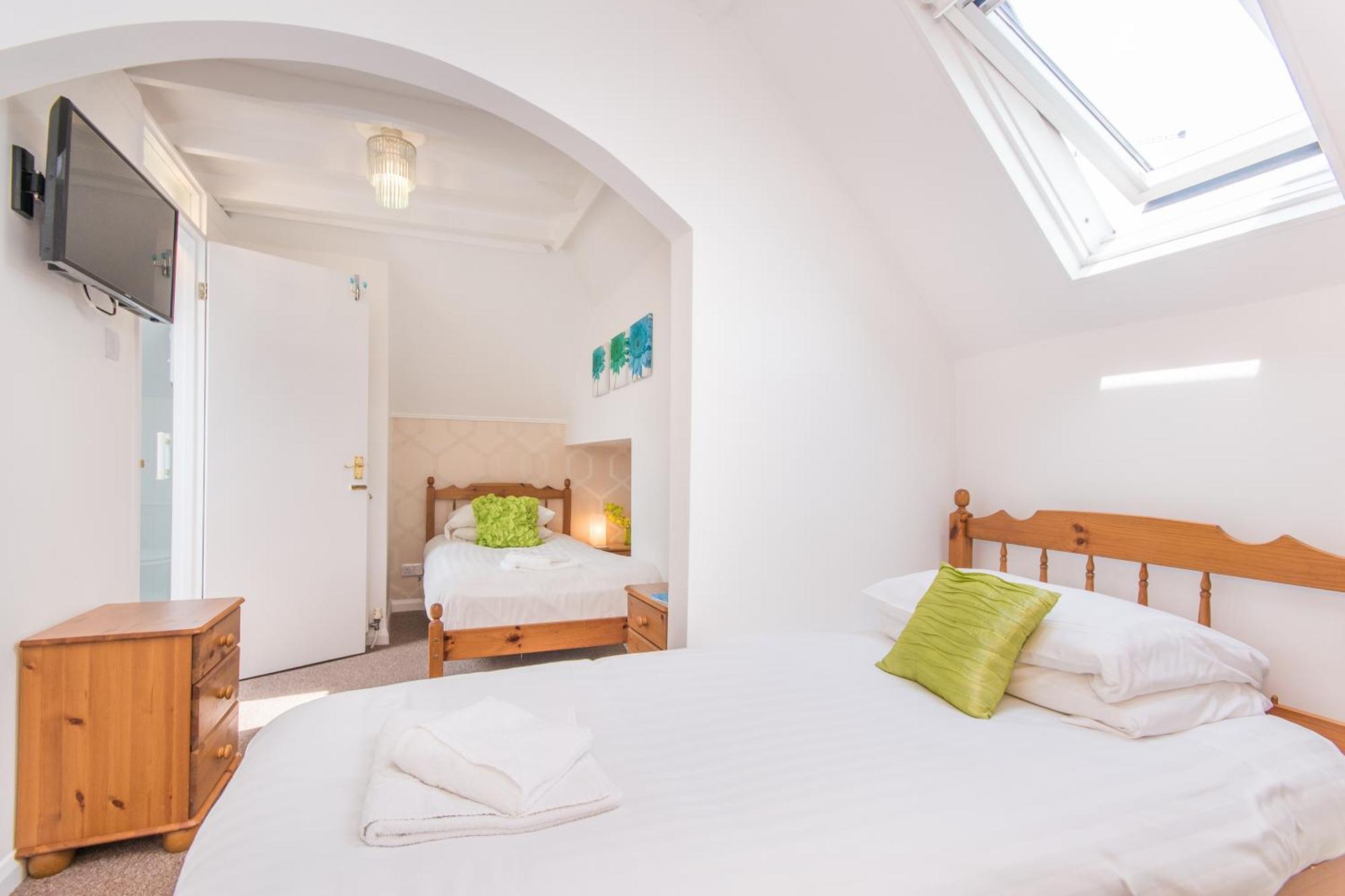 The Mariners Guest House Пул Экстерьер фото